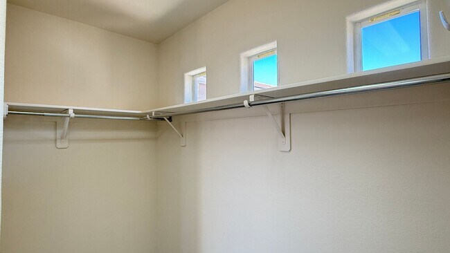 Building Photo - 5141 Moose Falls Dr