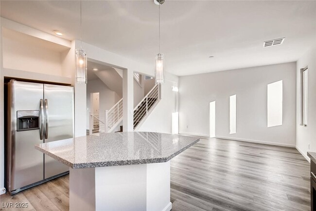 Building Photo - 8098 Misty Canyon Ave