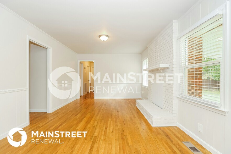 Building Photo - 2594 Pitts Ln