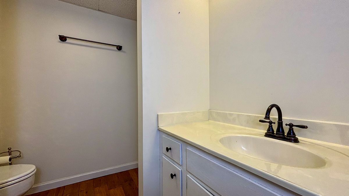 Building Photo - 221 Woodland Rd