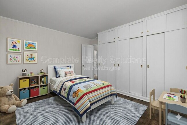 Building Photo - 9834 Portage Dr