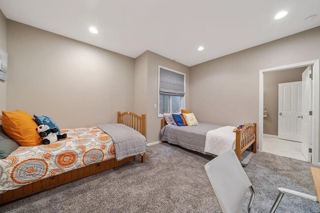 Building Photo - 530 Irven Ct