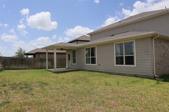Building Photo - 5806 Aurora Grns Ln