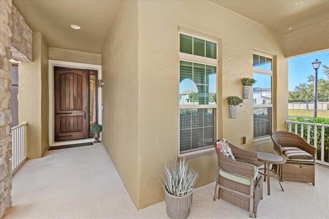 Building Photo - 8746 Crescendo Ave