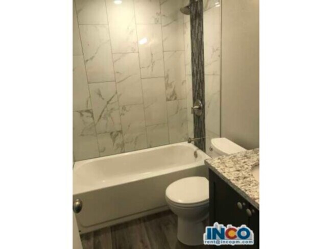 Building Photo - 1929 S Depew St