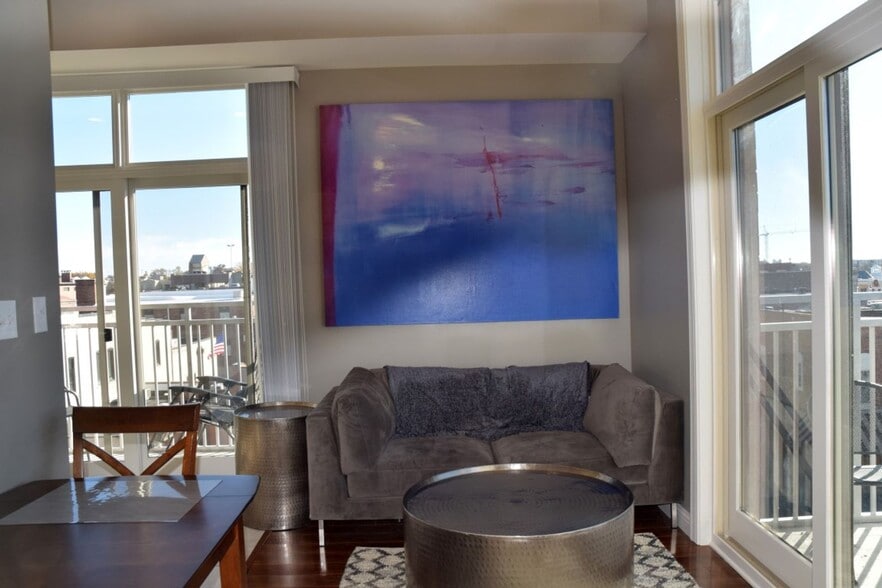 Interior Photo - Lofts on Broadway Apartments