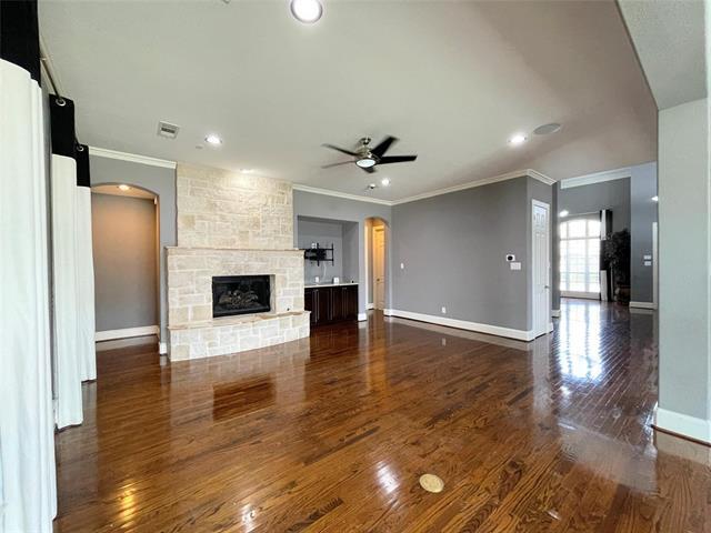 Building Photo - 415 Sleepy Creek Dr