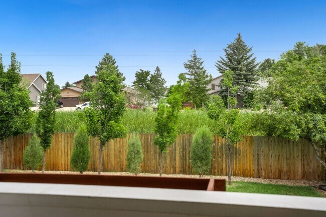 Building Photo - Updated 4 Bedroom Home with Amazing Yard, ...