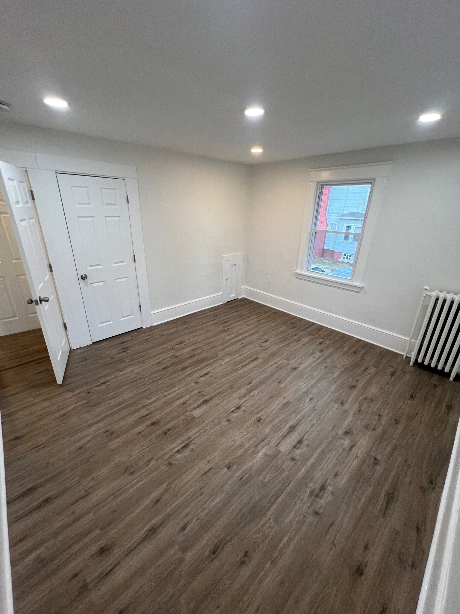 Building Photo - 175 Washington St