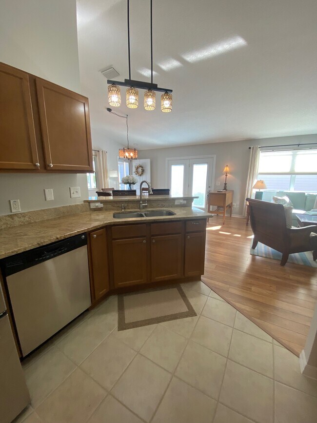 Building Photo - 1708 Abasco Ct