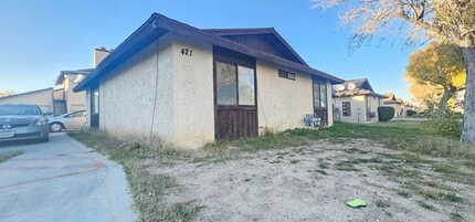 Building Photo - SUN421