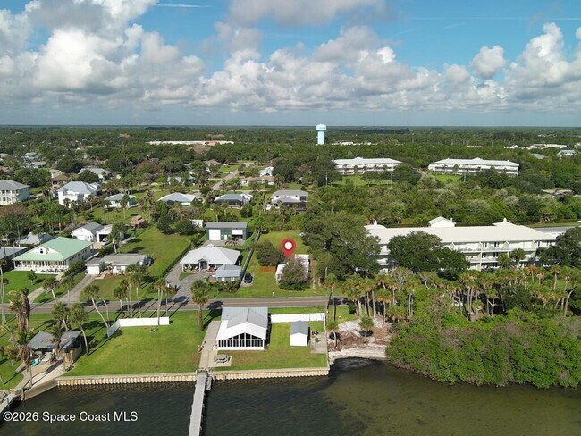 Building Photo - 13485 N Indian River Dr