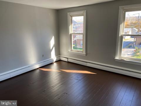 Building Photo - 422 Mulberry St