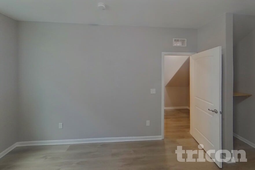 Building Photo - 7950 Sea Oats Dr