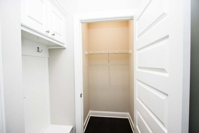 Building Photo - 3152 Anstey Ln