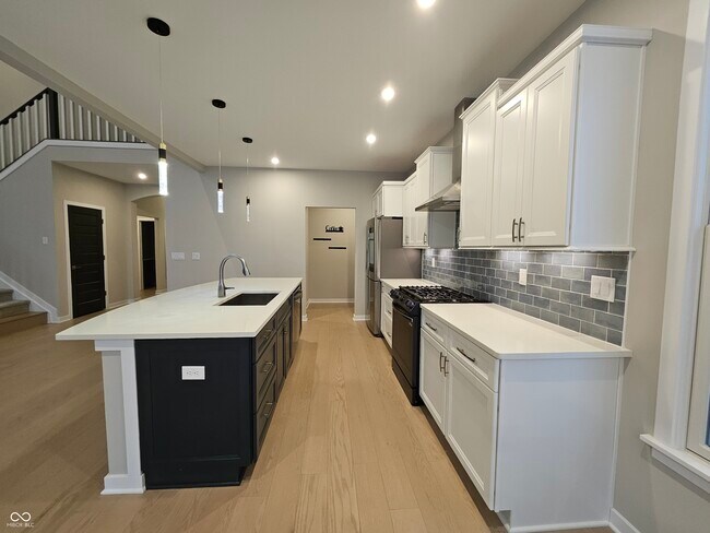 Building Photo - 228 Oakhurst Wy