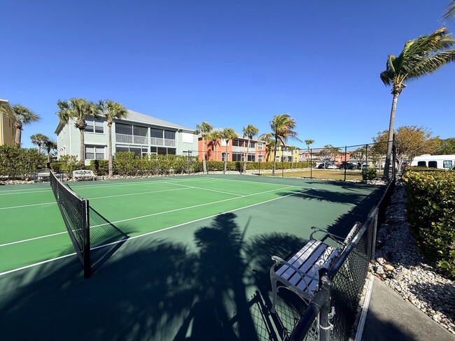 Building Photo - Waterfront Condo 3/2/1 - FULLY FURNISHED! - (Available annually or monthly)