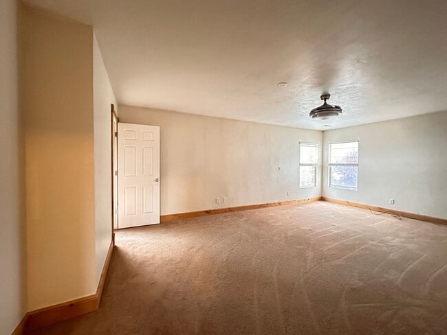 Building Photo - Great Lehi home Available Soon!