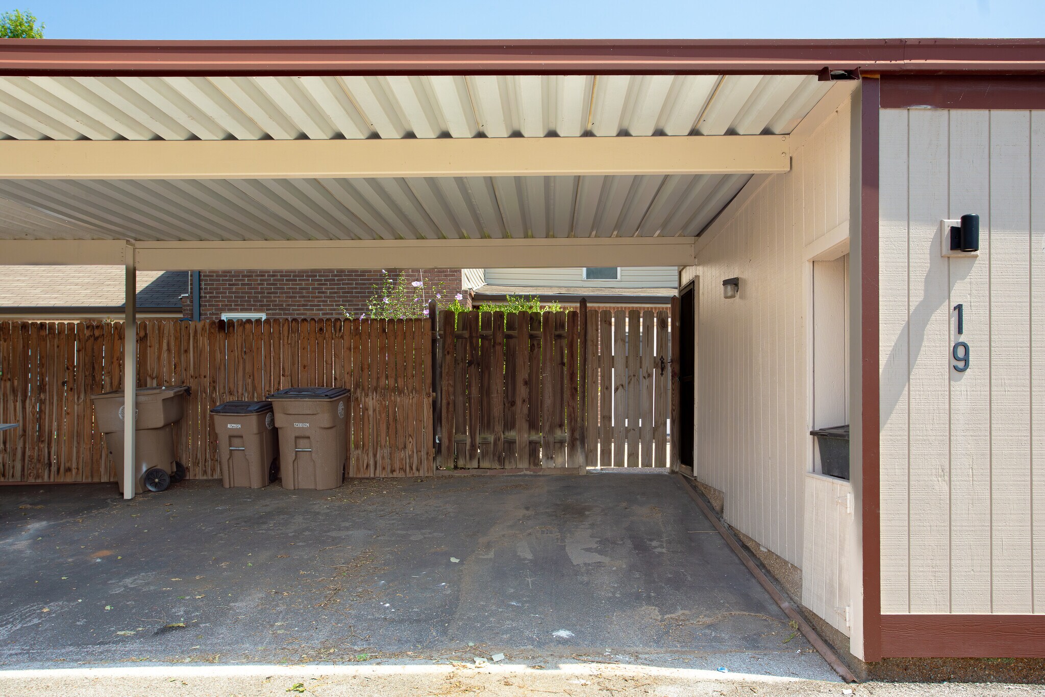 Building Photo - 4001 Anderson Rd