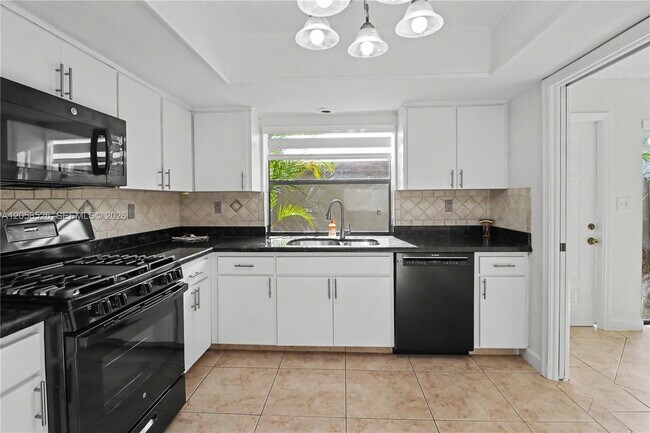 Building Photo - 11459 SW 110th Ln