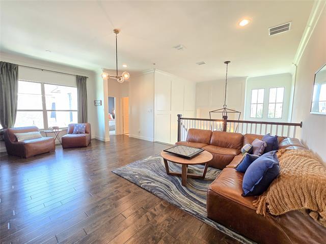 Building Photo - 3897 Washburne Dr