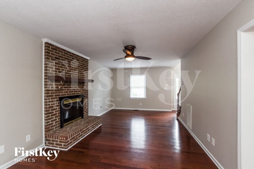 Building Photo - 145 Antelope Dr