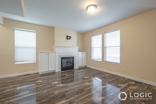 Building Photo - Stunning Home in Lehi!!