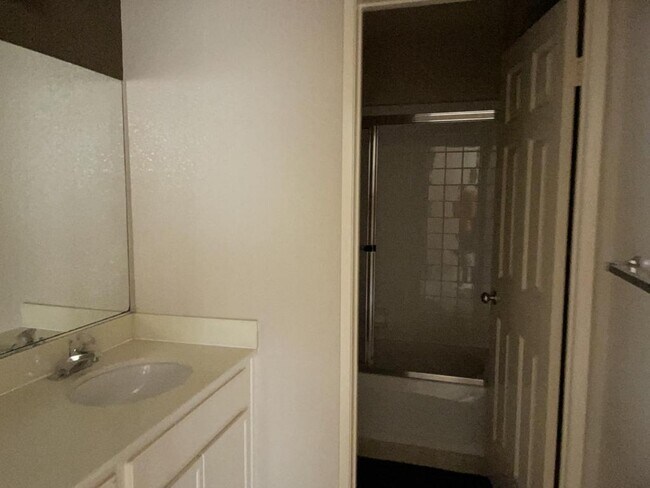 Building Photo - 11747 Ramsdell Ct