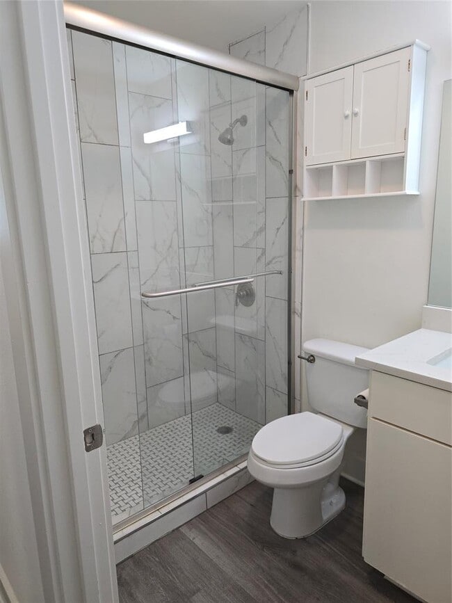 Building Photo - 6103 Calmar Cove