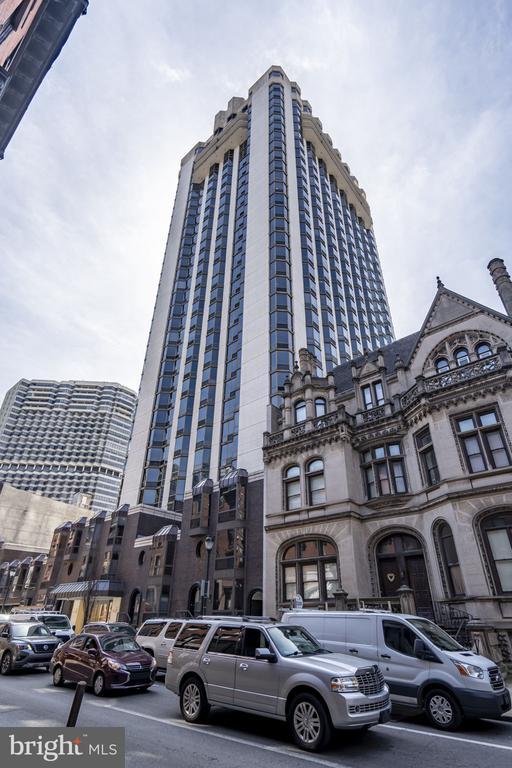 Building Photo - 2018 Walnut St