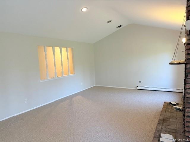 Building Photo - 17 Threepence Dr