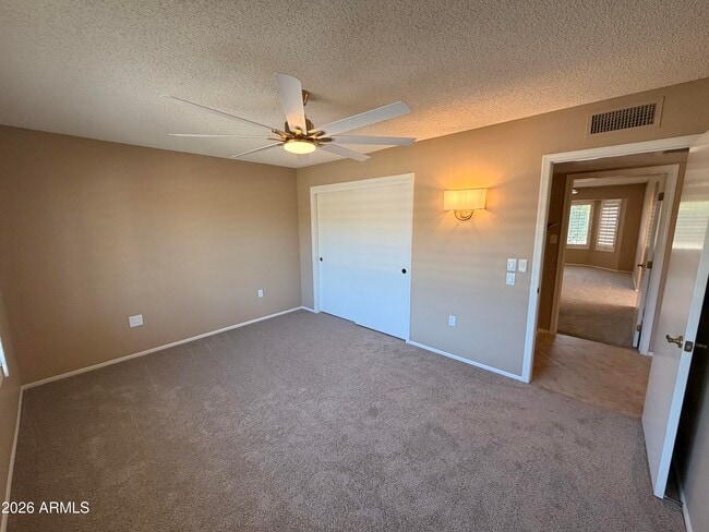 Building Photo - 14607 W Yosemite Dr