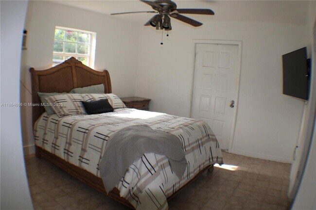 Building Photo - 35000 SW 212th Ave