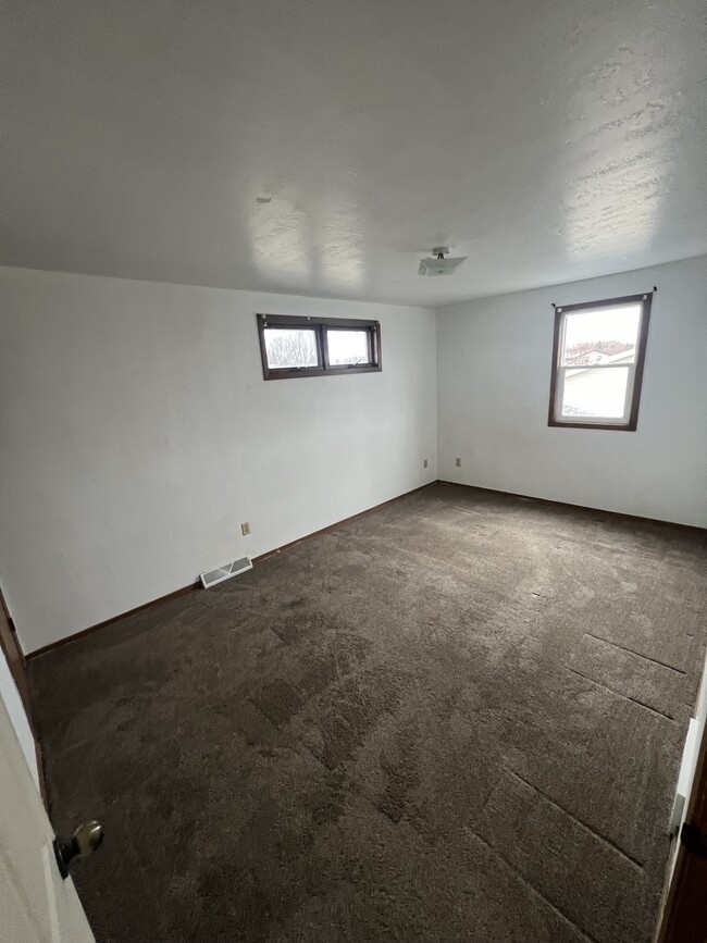 Building Photo - 1708 Patriot Way