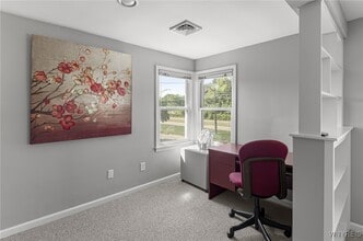 Building Photo - 273 Division St