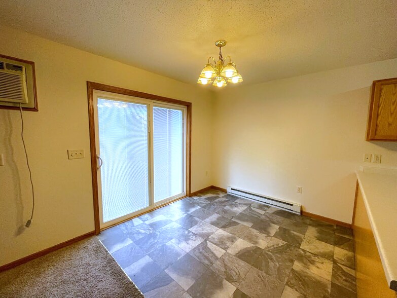 Building Photo - 3018 Timber Ter
