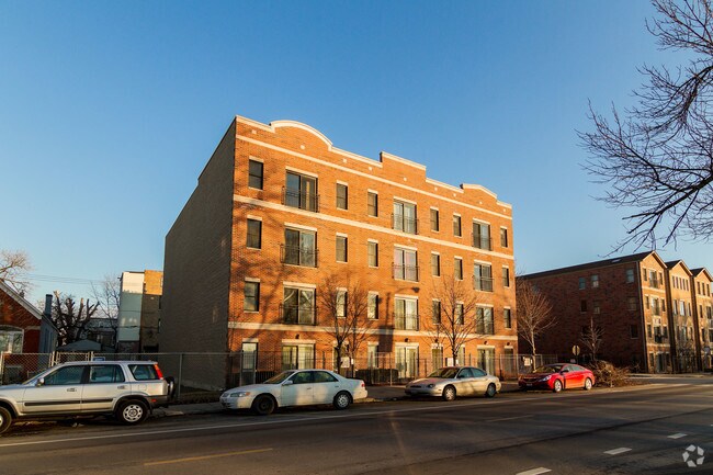 Building Photo - 1655-1659 S California Ave