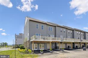 Building Photo - 8784 Noether St