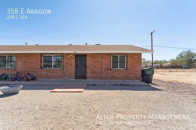 Primary Photo - 358 E Aragon Rd