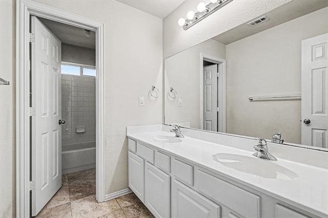 Building Photo - 8106 Salzburg Dr