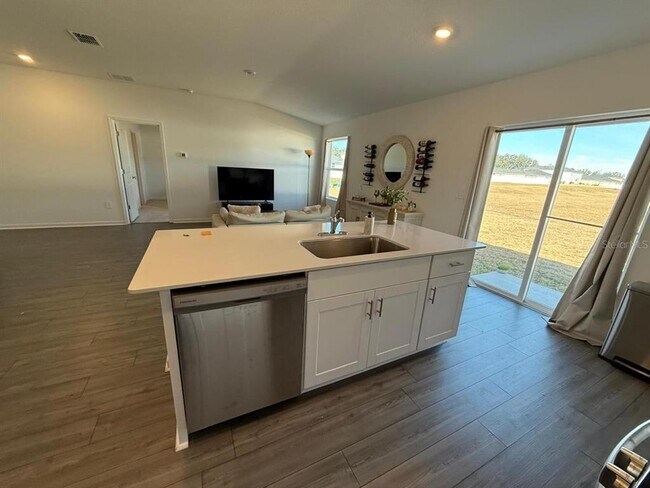 Building Photo - 4813 NW 11th St