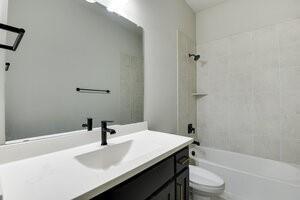 Building Photo - 412 Harmony Way