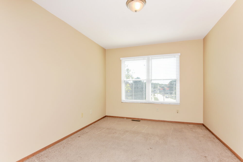 Building Photo - 14480 Williamsburg Manor Dr