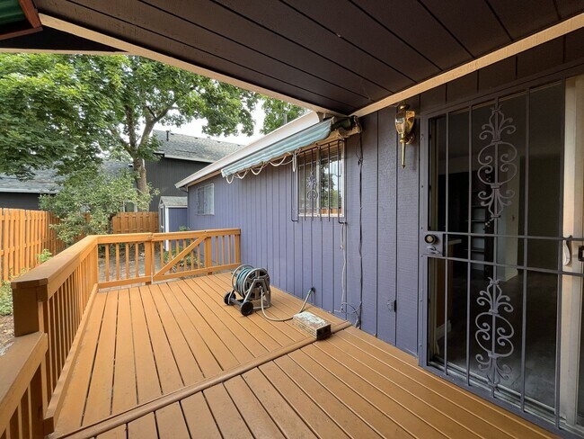 Building Photo - Single-Level 3-Bedroom Home with 2-Car Garage, Mini-Split AC, & Backyard Garden Space