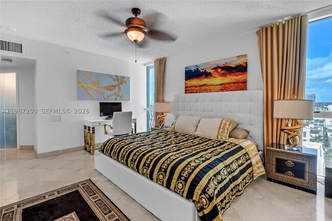 Building Photo - 1500 Ocean Dr