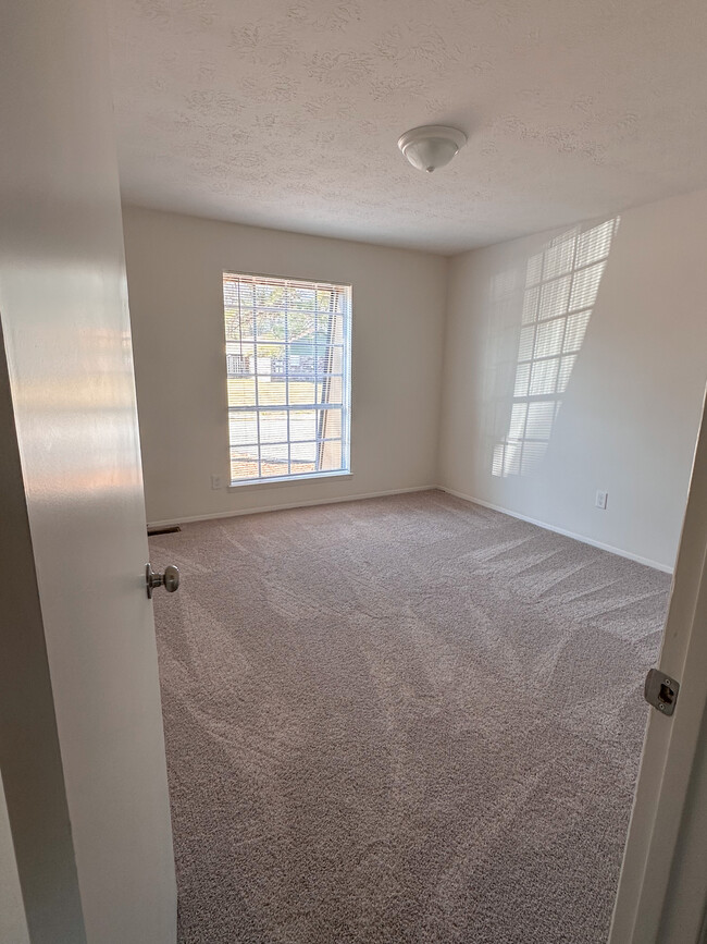 Bedroom 2 - 2116 Francis St