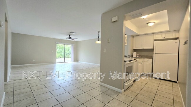 Building Photo - 3311 Skyline Blvd