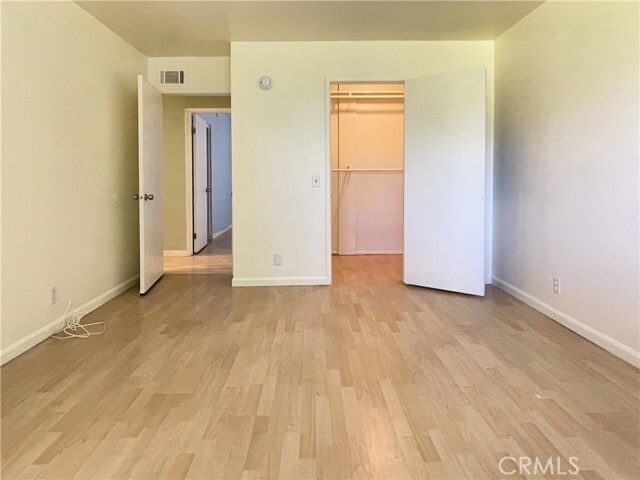 Building Photo - 411 N Prospectors Rd