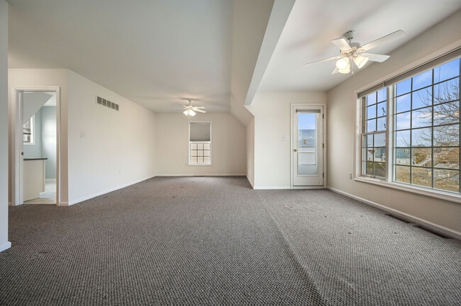 Building Photo - 93 Wyatt St