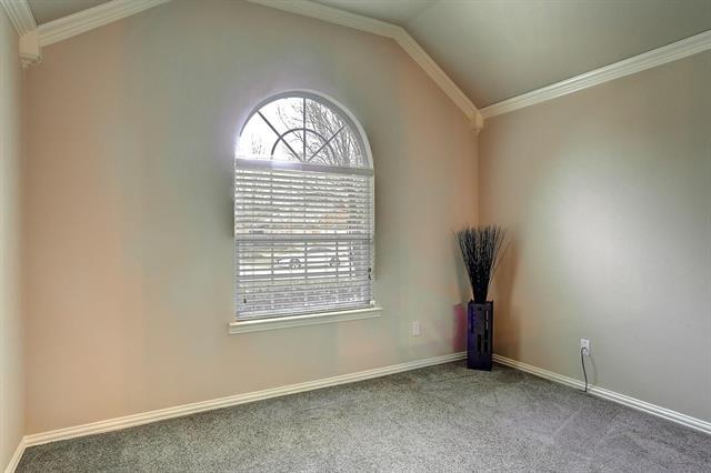 Building Photo - 2440 Deerwood Dr